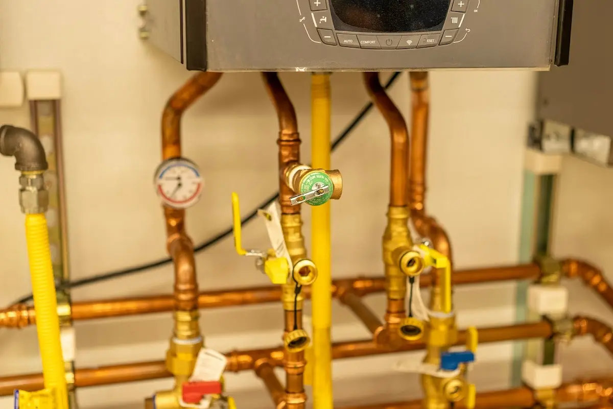 Licensed technician providing Pipe Repair for a homeowner in Highwood